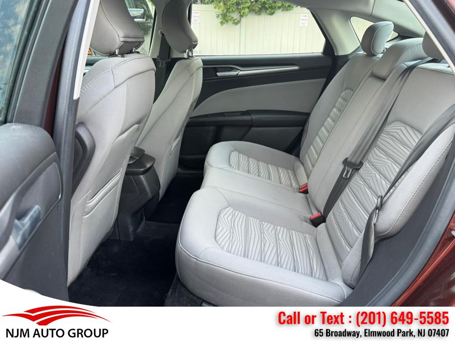 2016 Ford Fusion 4dr Sdn S Hybrid FWD photo