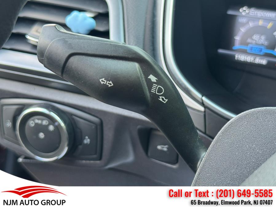 2016 Ford Fusion 4dr Sdn S Hybrid FWD photo
