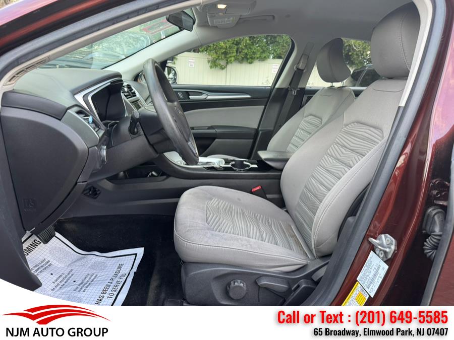 2016 Ford Fusion 4dr Sdn S Hybrid FWD photo