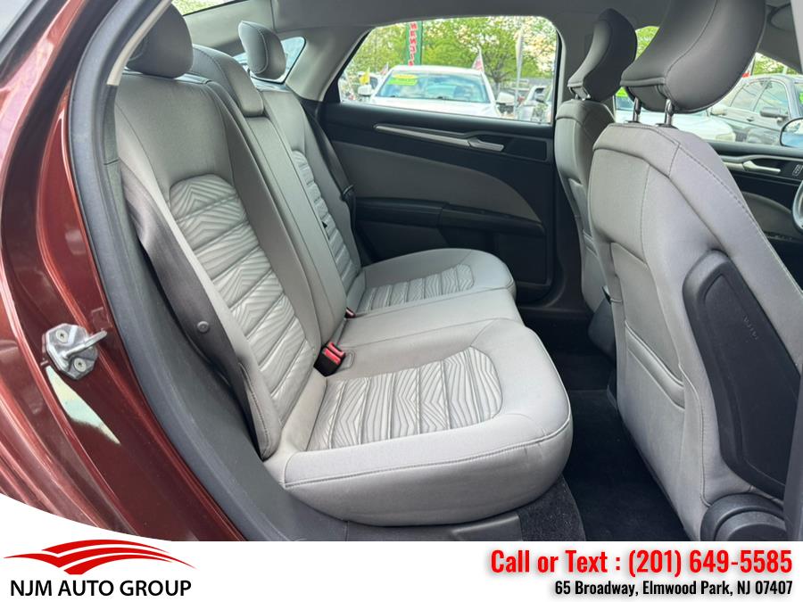2016 Ford Fusion 4dr Sdn S Hybrid FWD photo