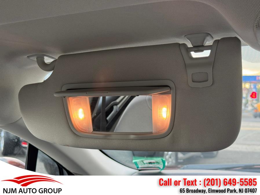 2016 Ford Fusion 4dr Sdn S Hybrid FWD photo
