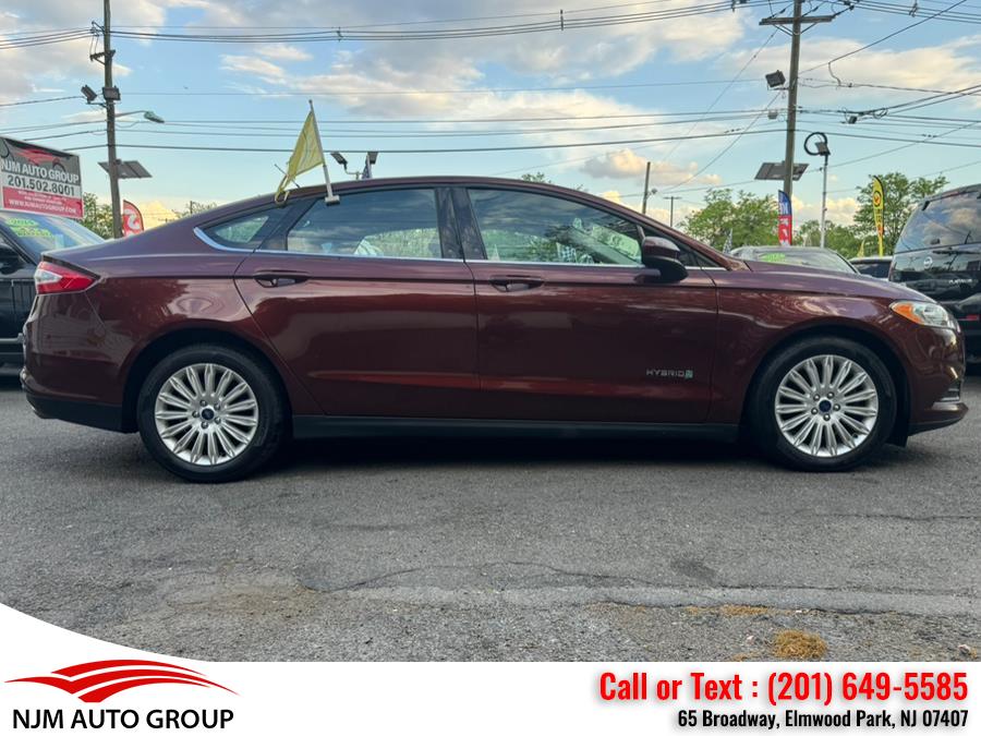 2016 Ford Fusion 4dr Sdn S Hybrid FWD photo