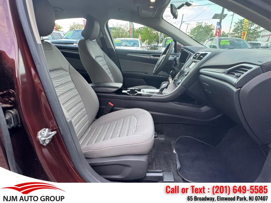 2016 Ford Fusion 4dr Sdn S Hybrid FWD photo