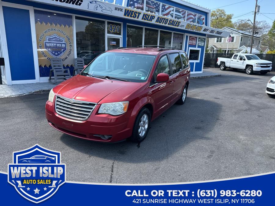 2008 Chrysler Town & Country Touring photo