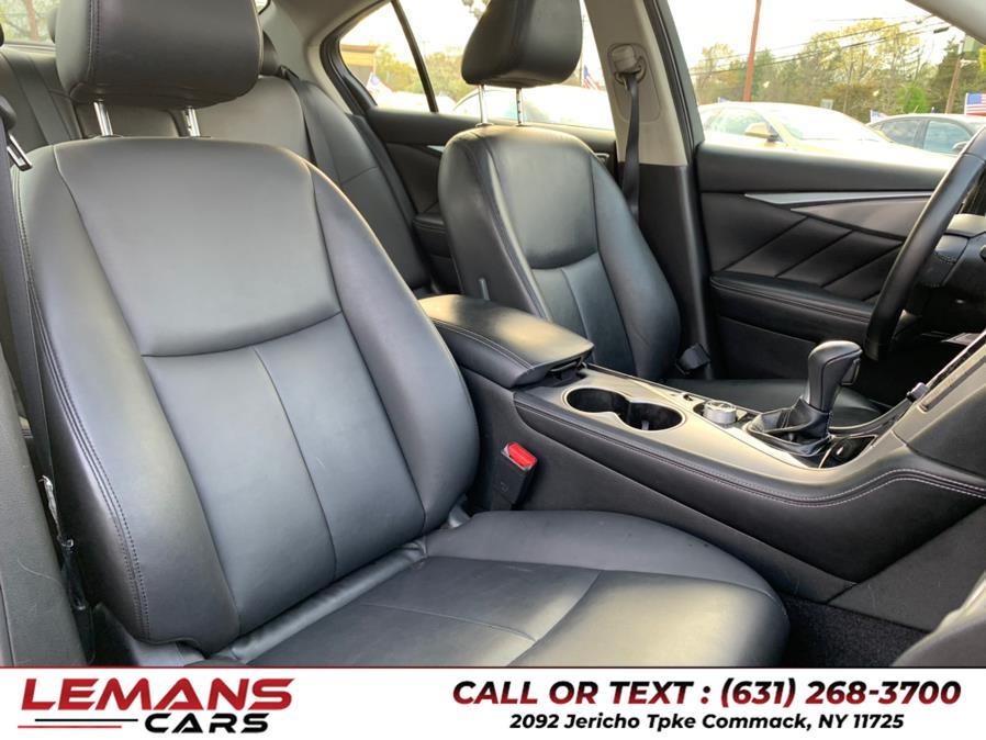 2017 Infiniti Q50 3.0t Premium photo