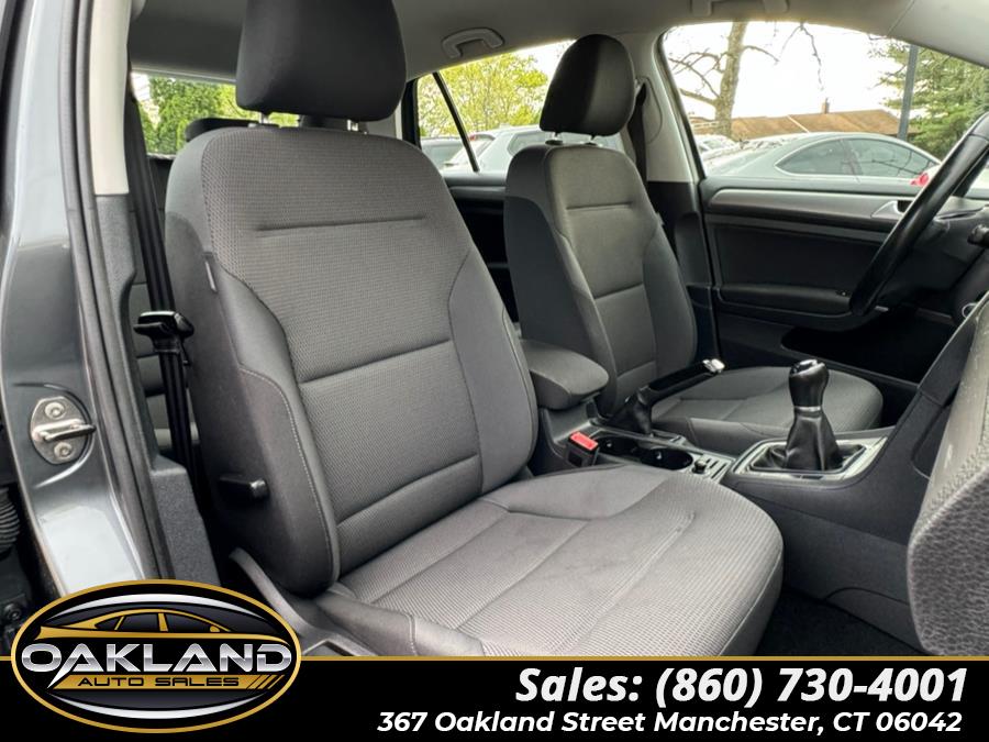 2016 Volkswagen Golf 4dr HB Man TSI S photo