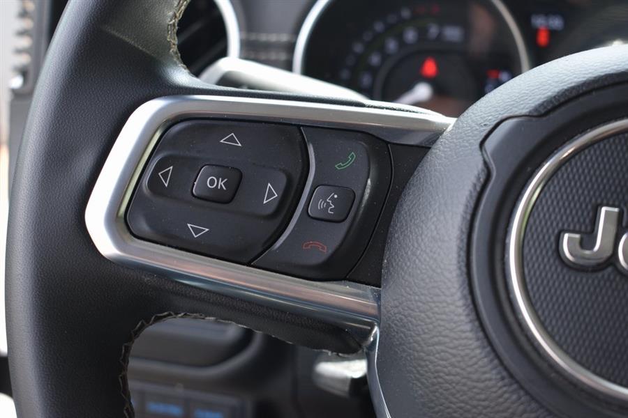 2023 Jeep Wrangler Sahara 4xe photo