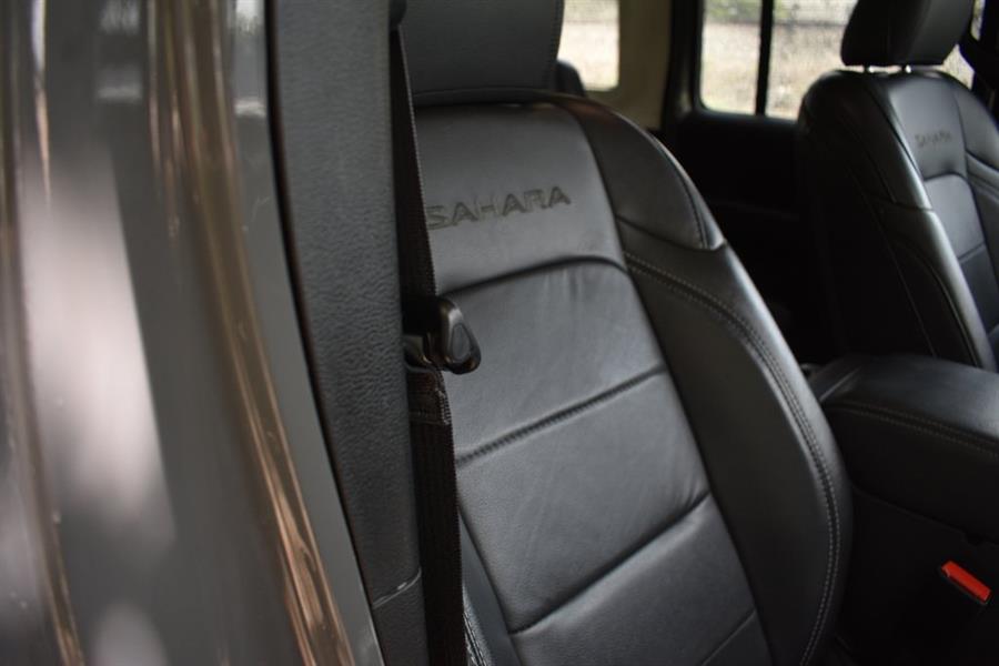 2023 Jeep Wrangler Sahara 4xe photo
