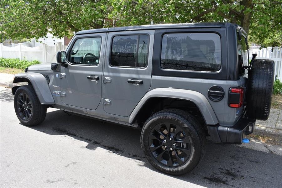 2023 Jeep Wrangler Sahara 4xe photo
