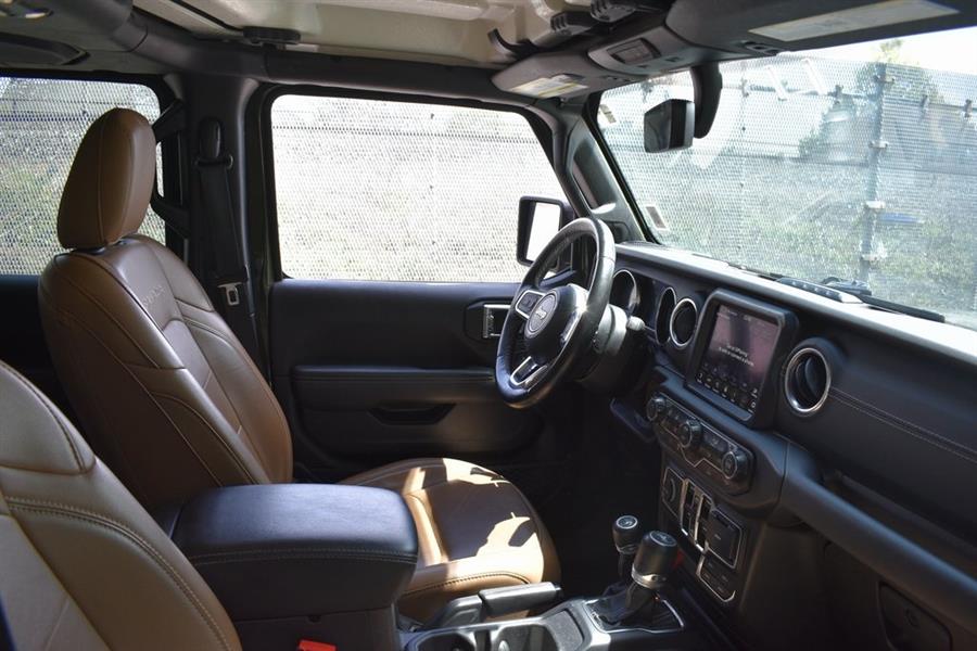 2023 Jeep Wrangler Sahara 4xe photo