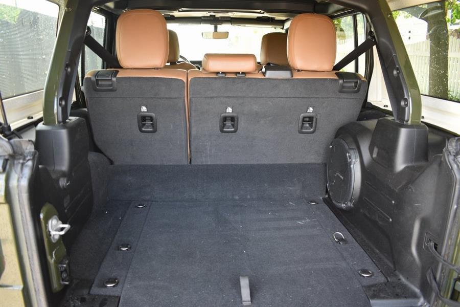 2023 Jeep Wrangler Sahara 4xe photo
