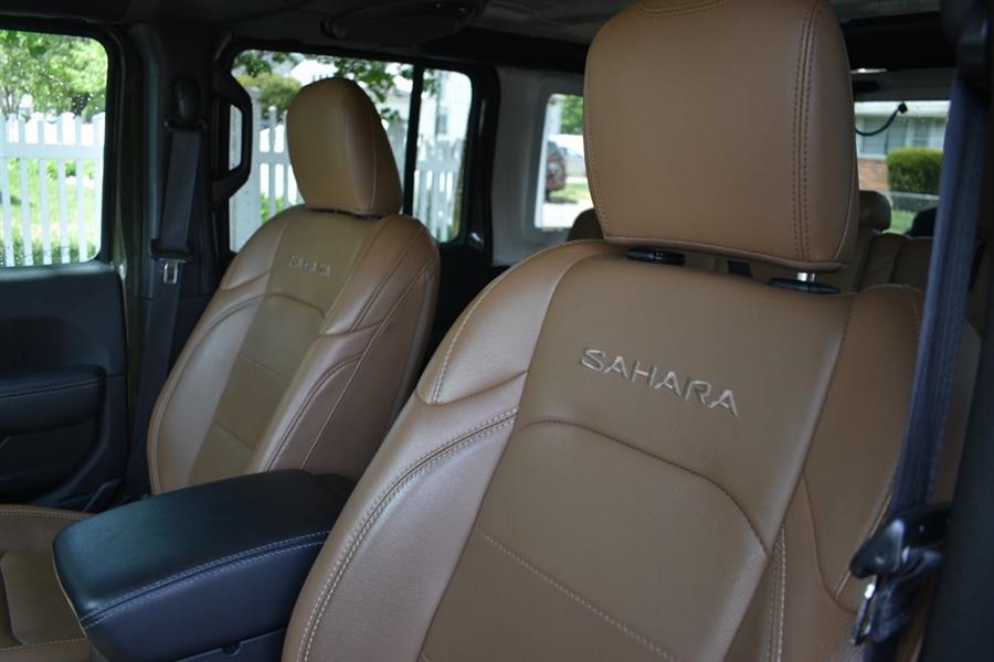 2023 Jeep Wrangler Sahara 4xe photo