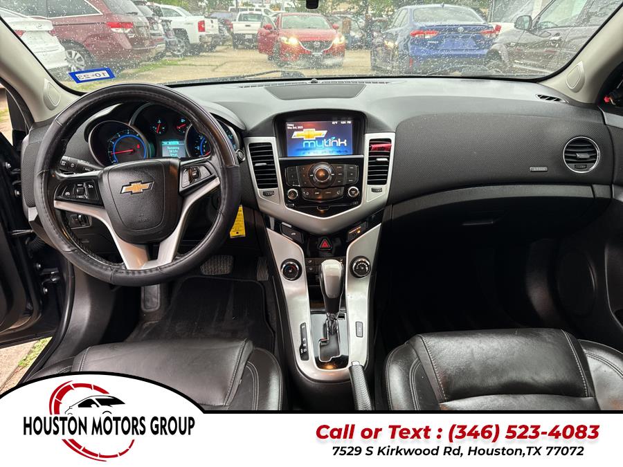 2015 Chevrolet Cruze 4dr Sdn Auto 2LT photo