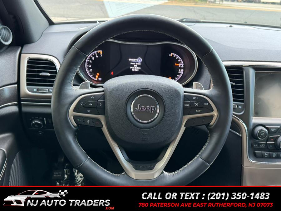 2017 Jeep Grand Cherokee Limited 4x4 photo