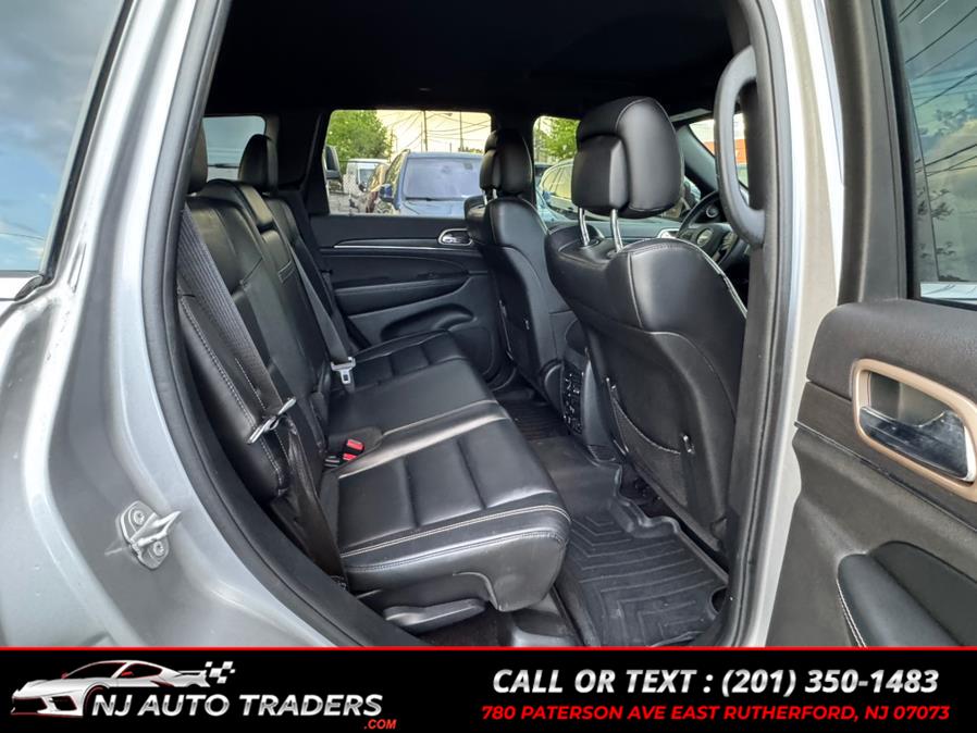 2017 Jeep Grand Cherokee Limited 4x4 photo