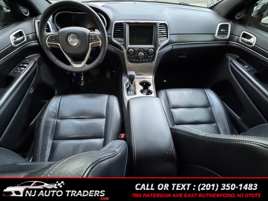 2017 Jeep Grand Cherokee Limited 4x4 photo