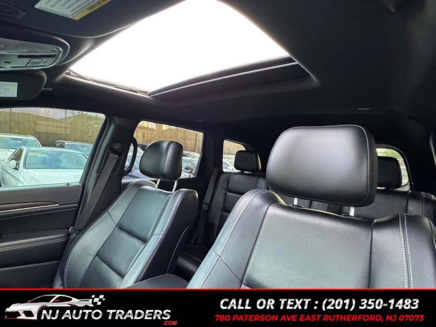 2017 Jeep Grand Cherokee Limited 4x4 photo