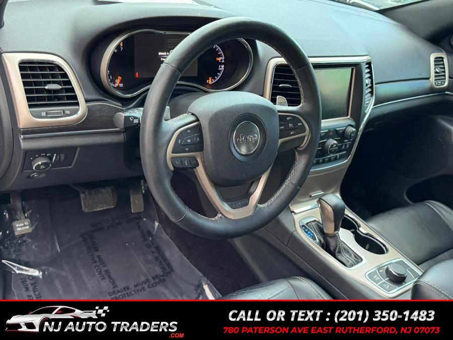2017 Jeep Grand Cherokee Limited 4x4 photo