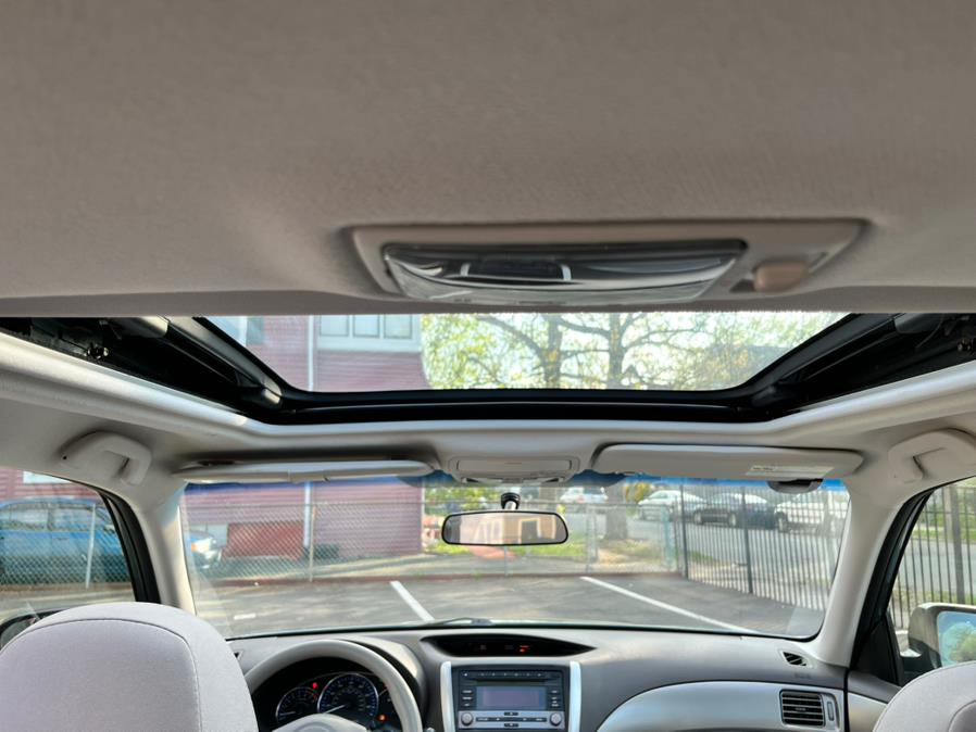 2010 Subaru Forester 2.5X Premium photo