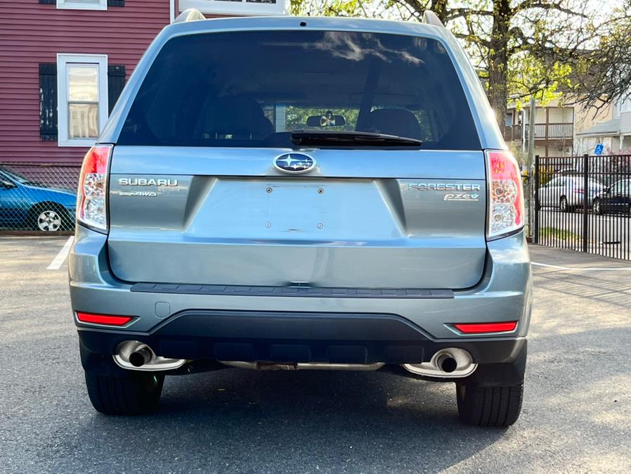 2010 Subaru Forester 2.5X Premium photo