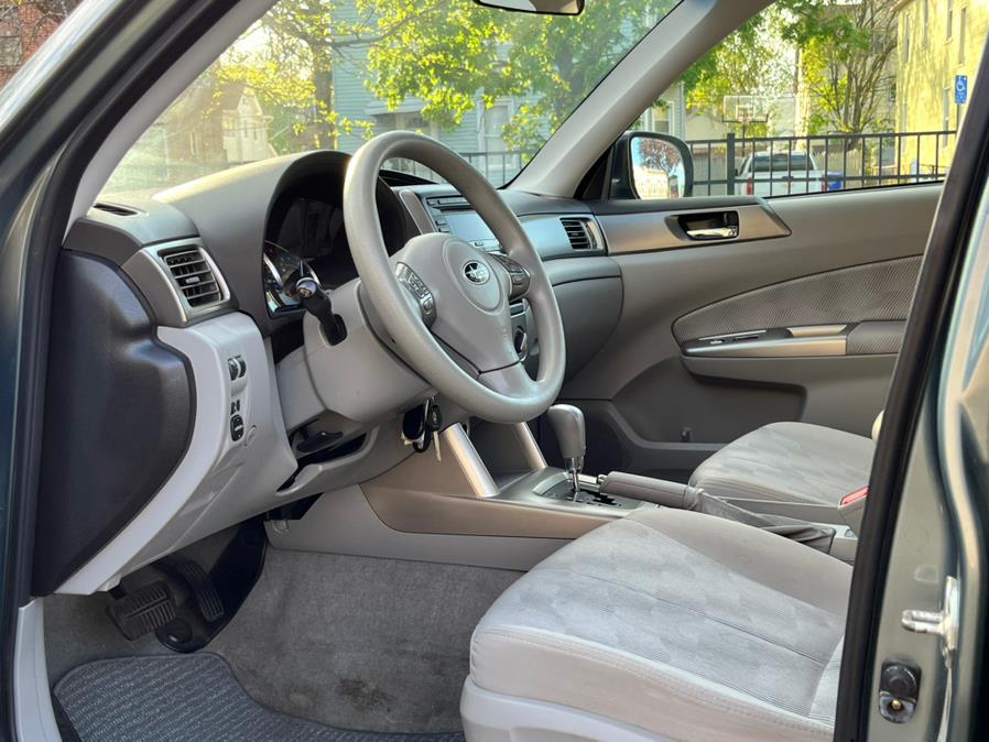 2010 Subaru Forester 2.5X Premium photo