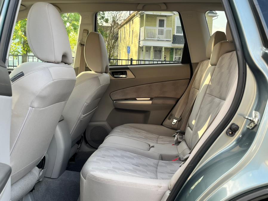 2010 Subaru Forester 2.5X Premium photo