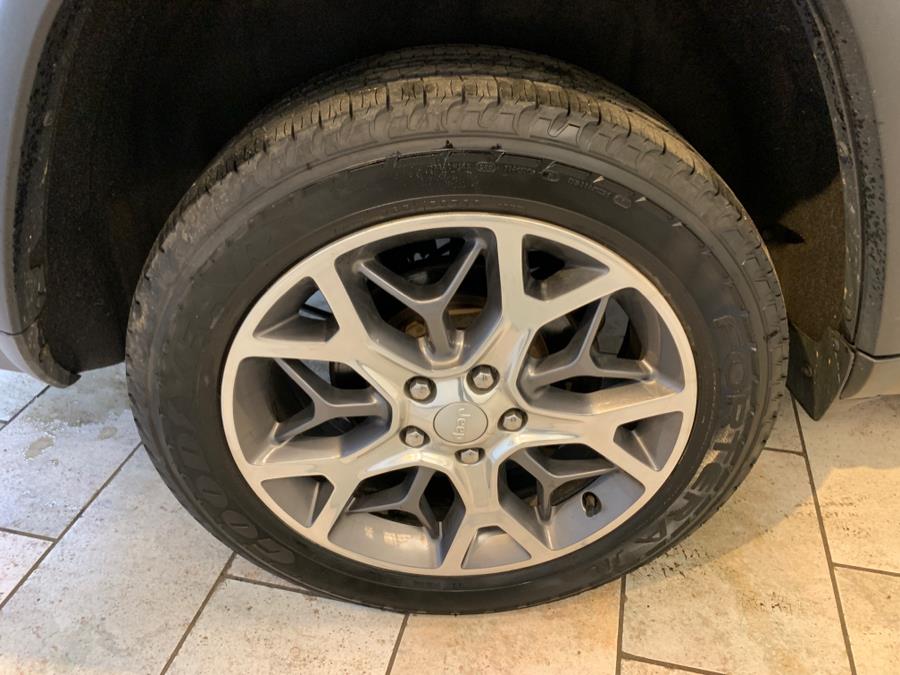 2020 Jeep Grand Cherokee Limited 4x4 photo