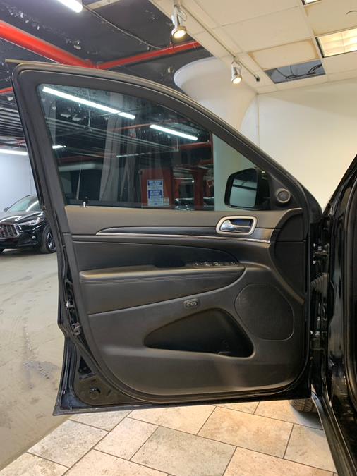 2020 Jeep Grand Cherokee Limited 4x4 photo