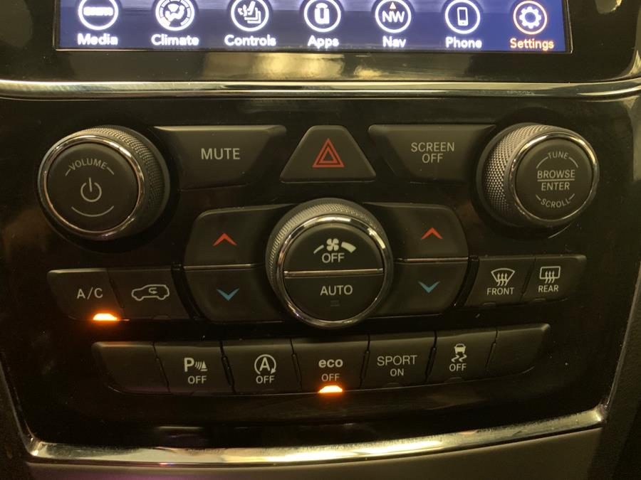 2020 Jeep Grand Cherokee Limited 4x4 photo