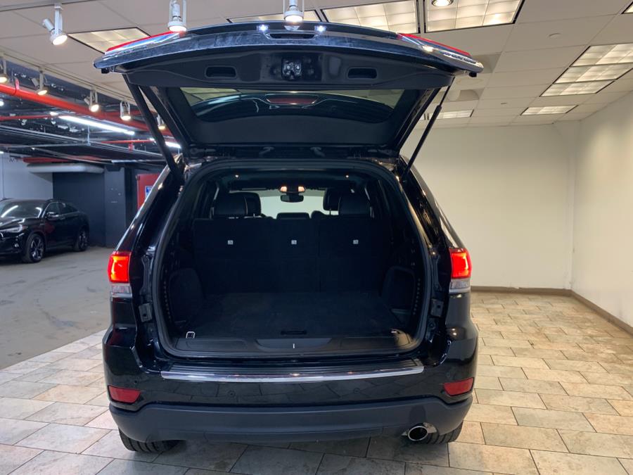 2020 Jeep Grand Cherokee Limited 4x4 photo