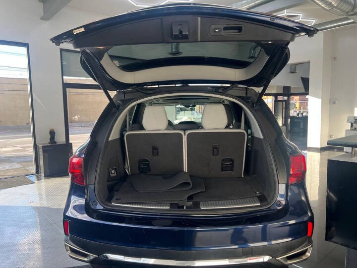 2017 Acura MDX SH-AWD w/Technology Pkg photo
