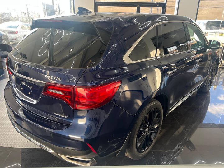 2017 Acura MDX SH-AWD w/Technology Pkg photo