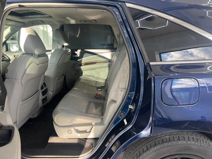 2017 Acura MDX SH-AWD w/Technology Pkg photo
