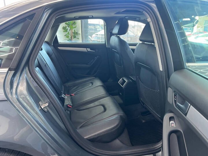 2013 Audi A4 2.0T quattro Premium photo