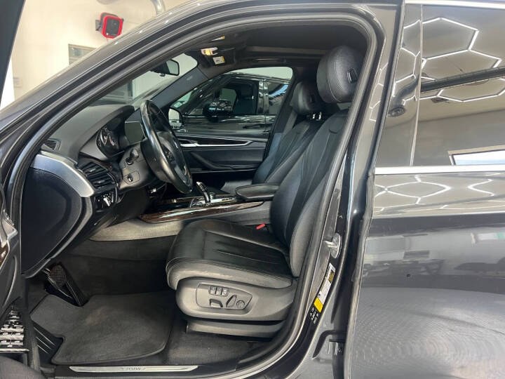 2017 BMW X5 xDrive35i Sports Activity Vehi photo