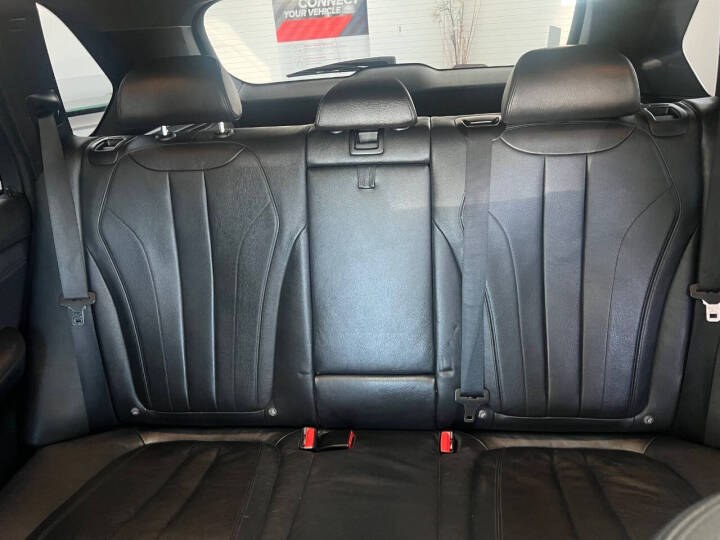 2017 BMW X5 xDrive35i Sports Activity Vehi photo