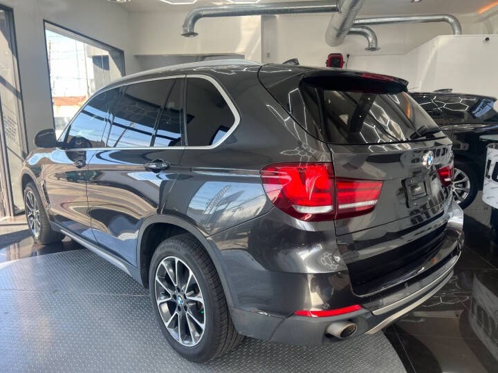 2017 BMW X5 xDrive35i Sports Activity Vehi photo