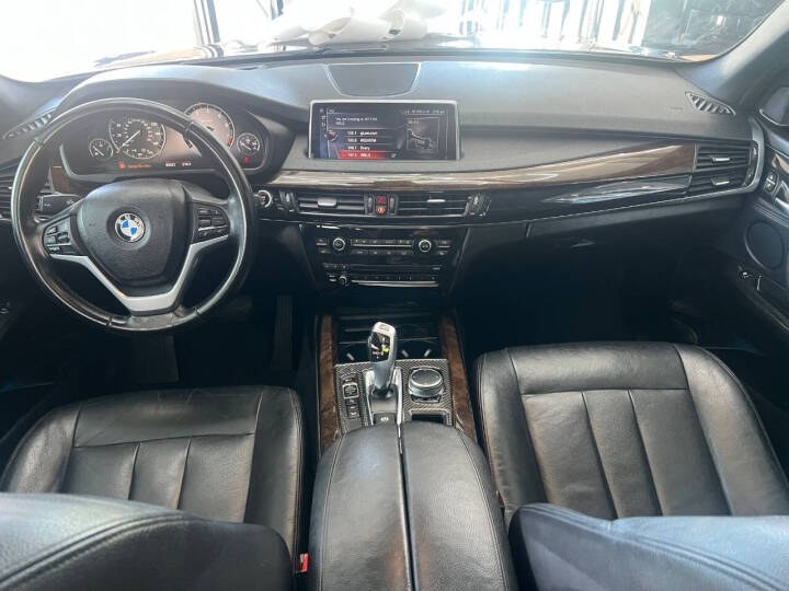 2017 BMW X5 xDrive35i Sports Activity Vehi photo