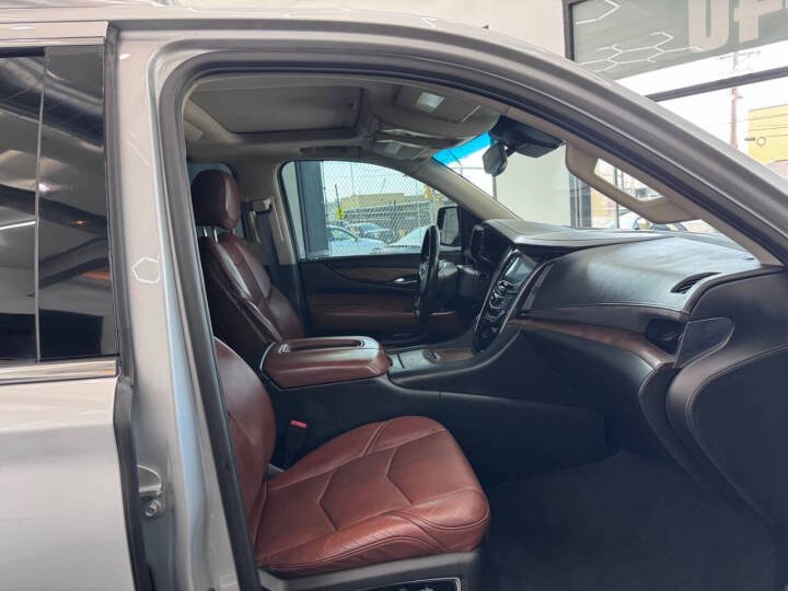 2016 Cadillac Escalade 4WD 4dr Premium Collection photo
