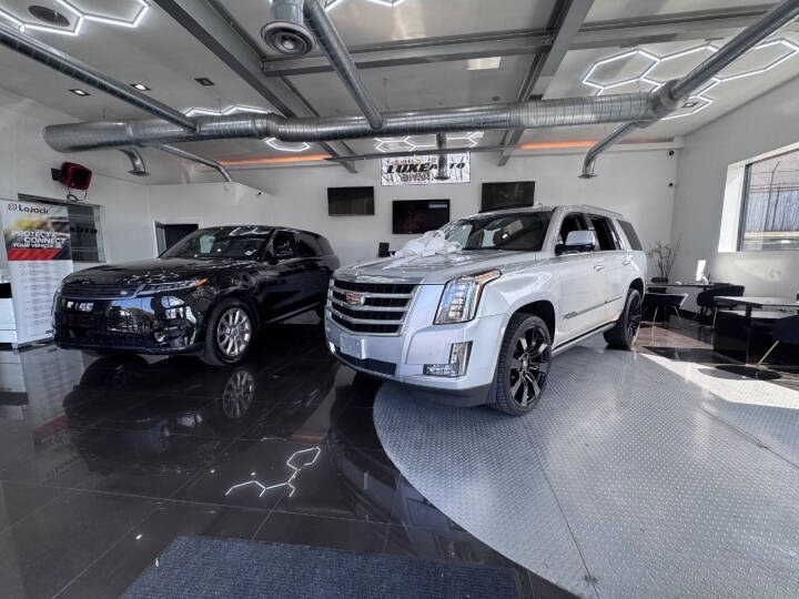 2016 Cadillac Escalade 4WD 4dr Premium Collection photo