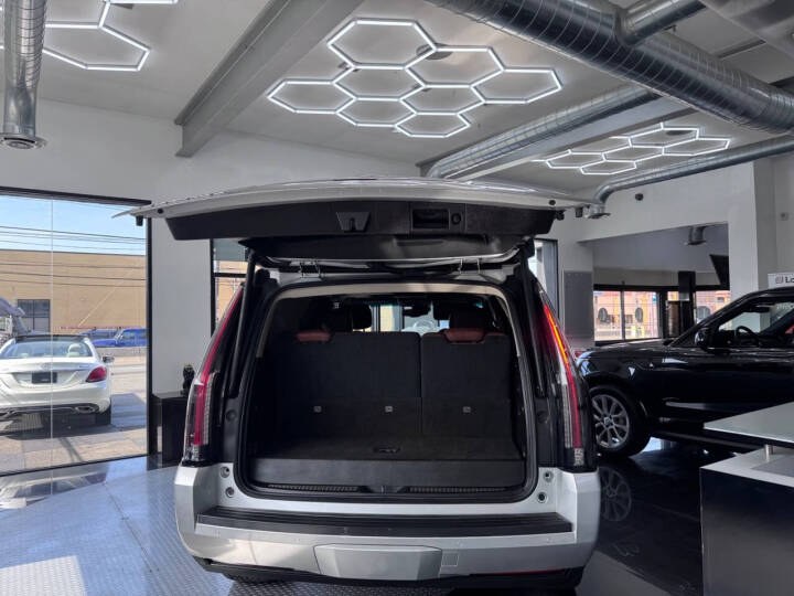 2016 Cadillac Escalade 4WD 4dr Premium Collection photo
