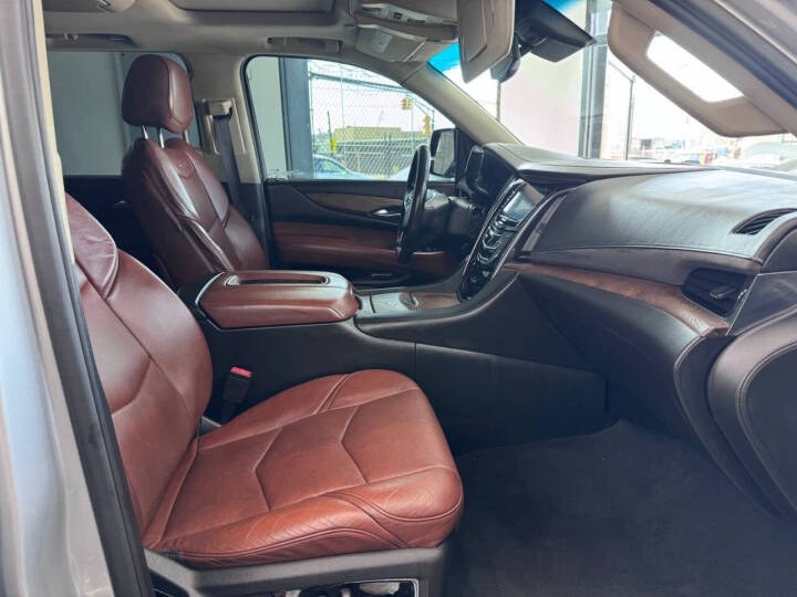 2016 Cadillac Escalade 4WD 4dr Premium Collection photo