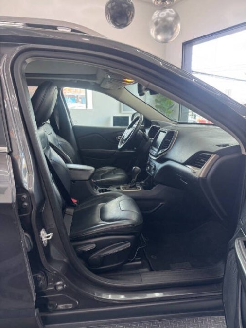 2015 Jeep Cherokee 4WD 4dr Limited photo