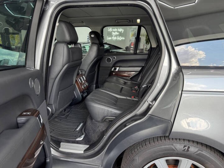 2017 Land Rover Range Rover V6 Supercharged HSE SWB photo