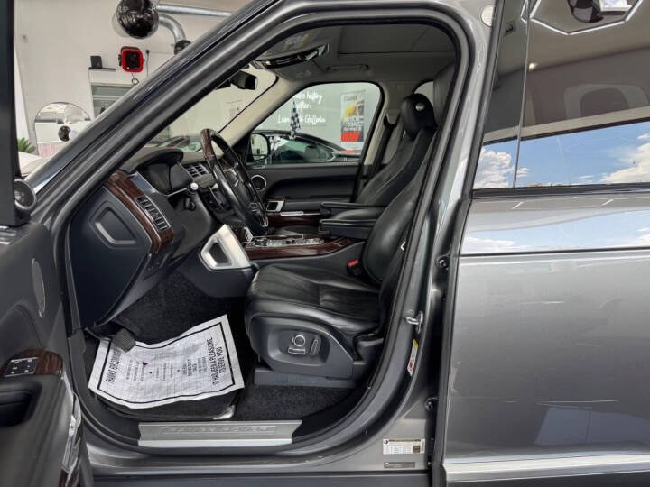 2017 Land Rover Range Rover V6 Supercharged HSE SWB photo