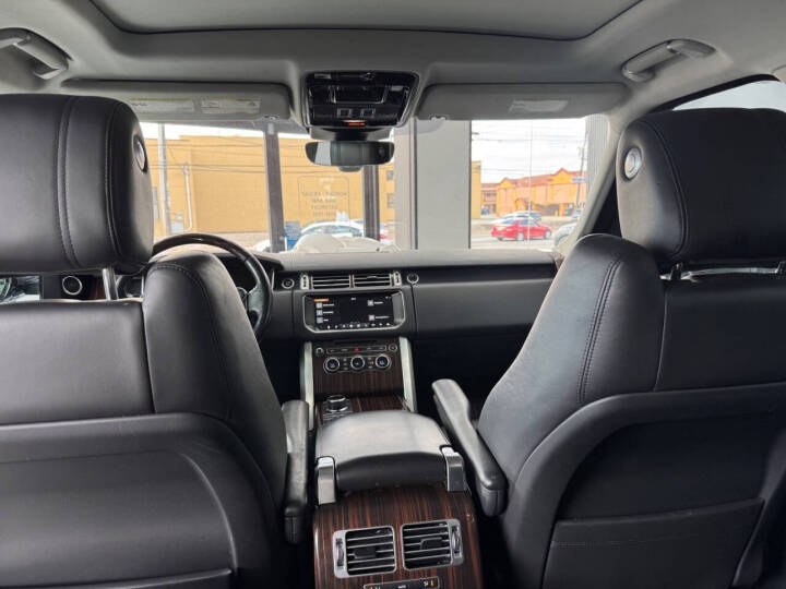 2017 Land Rover Range Rover V6 Supercharged HSE SWB photo