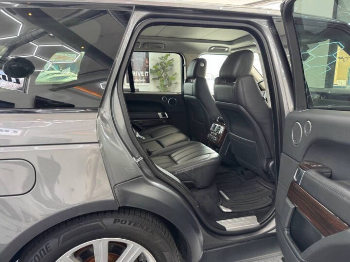 2017 Land Rover Range Rover V6 Supercharged HSE SWB photo