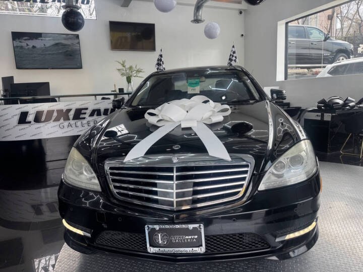 2013 Mercedes-Benz S-Class S550 4MATIC photo