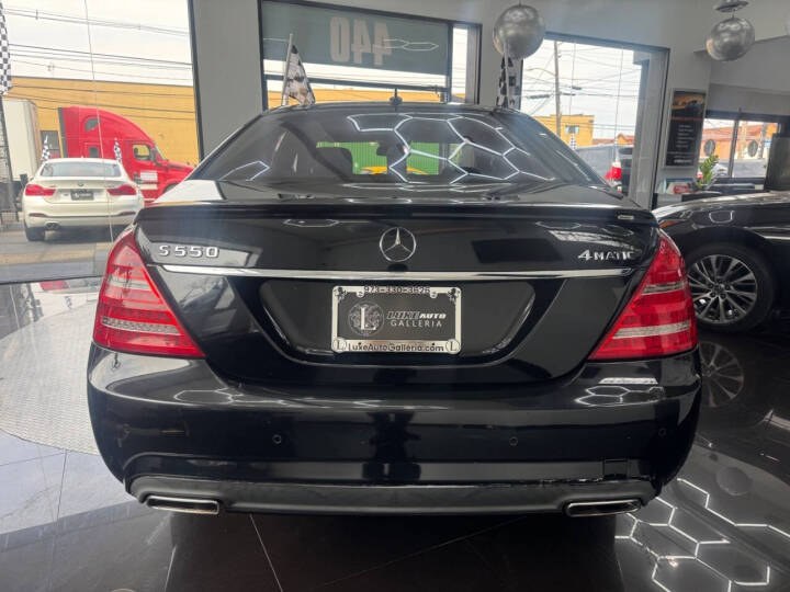 2013 Mercedes-Benz S-Class S550 4MATIC photo