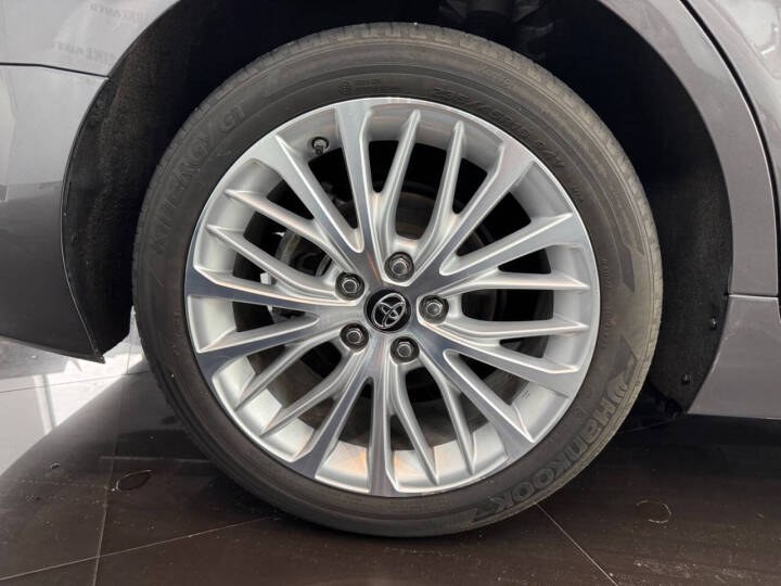 2019 Toyota Camry XLE Auto (Natl) photo